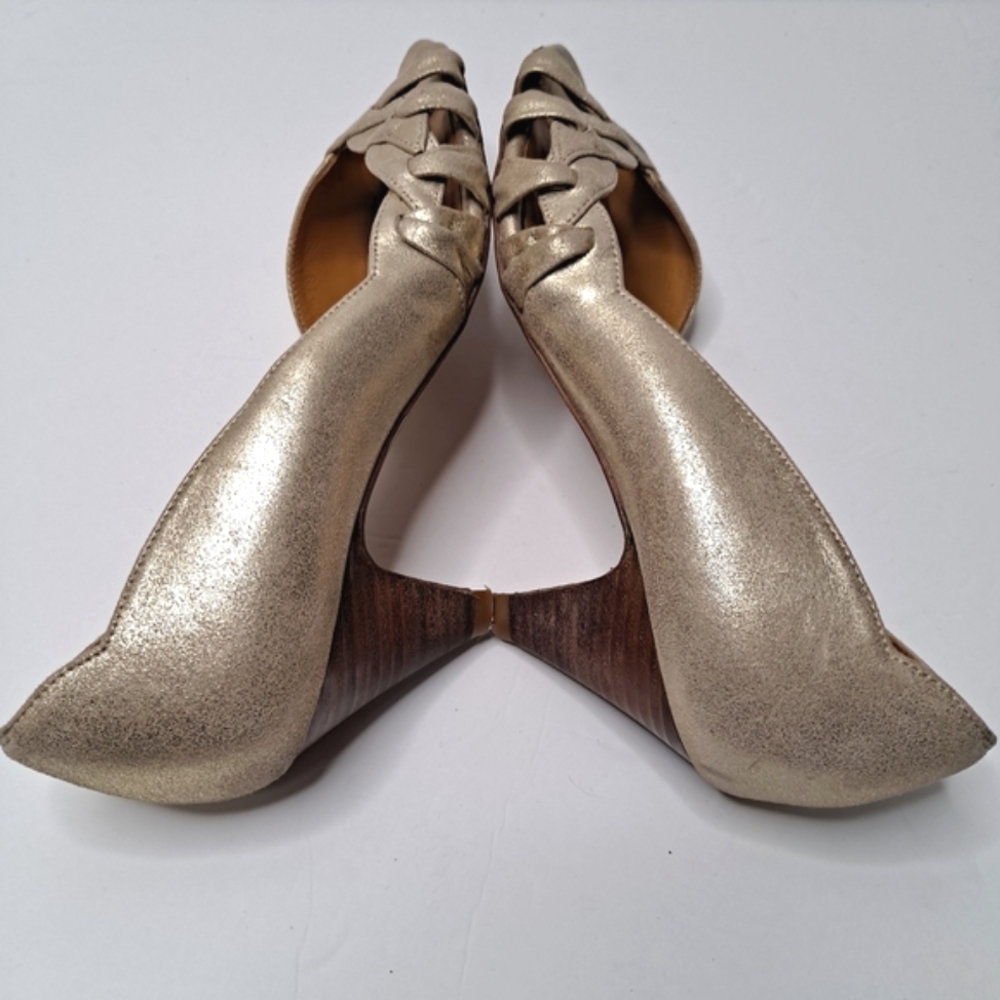 Rare Sezane Kitten Heel Peep-Toe Heels - Picture 3 of 13